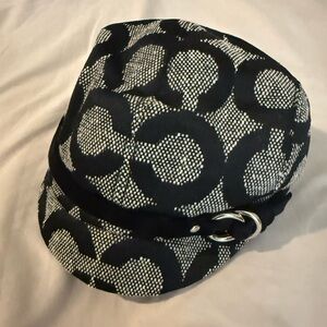 Vintage Y2K Coach Optic C Black Newsboy Hat